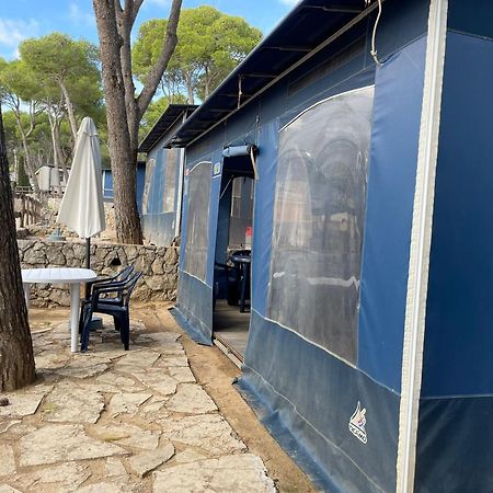 Camping Castell Montgri **** L'Estartit Eksteriør billede