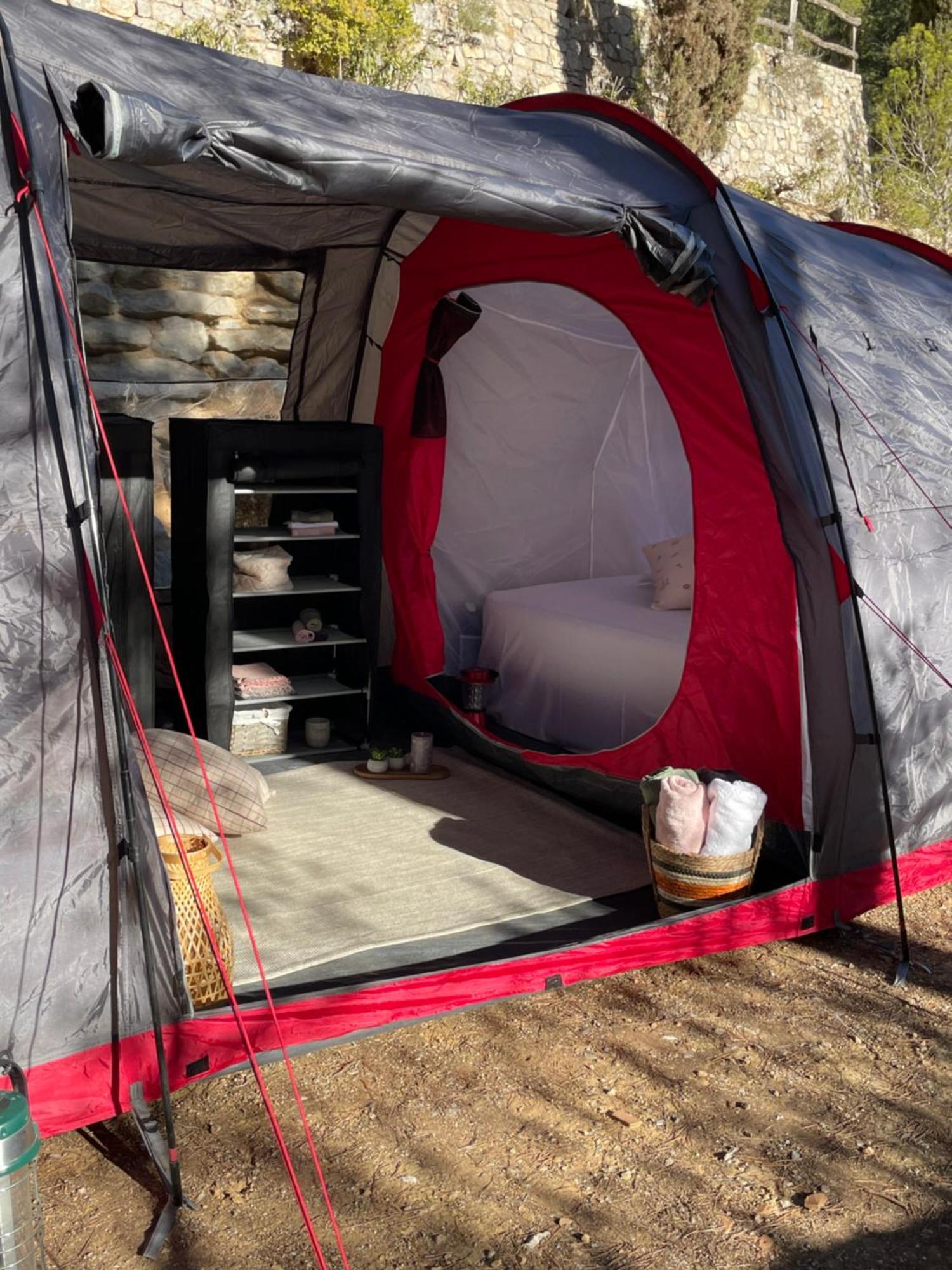 Camping Castell Montgri **** L'Estartit Eksteriør billede