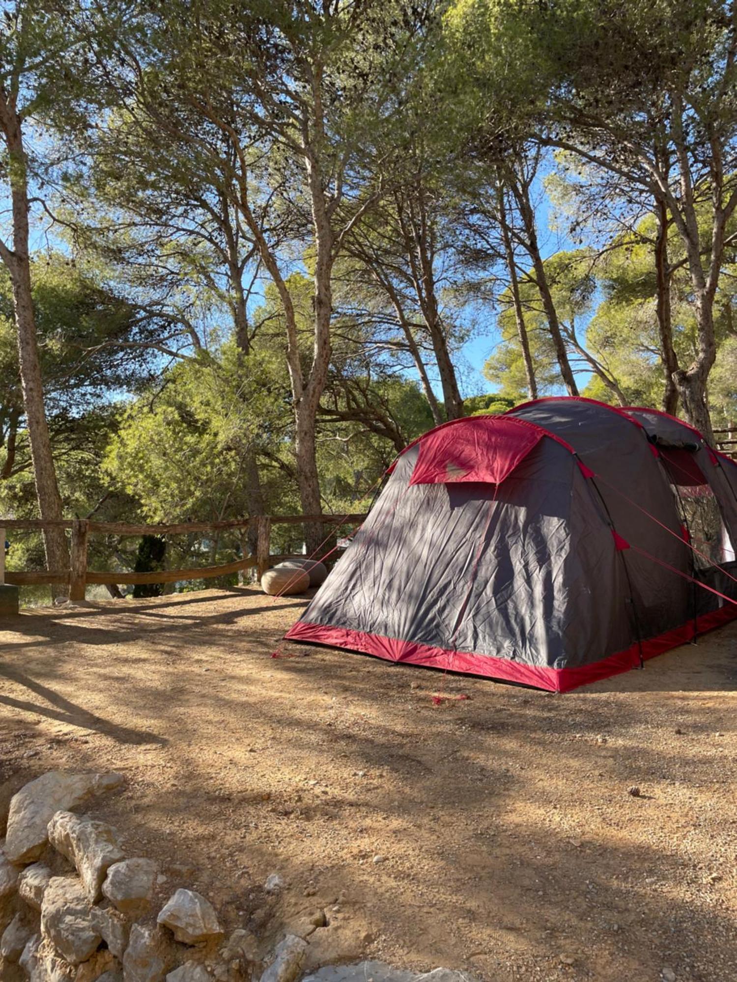 Camping Castell Montgri **** L'Estartit Eksteriør billede