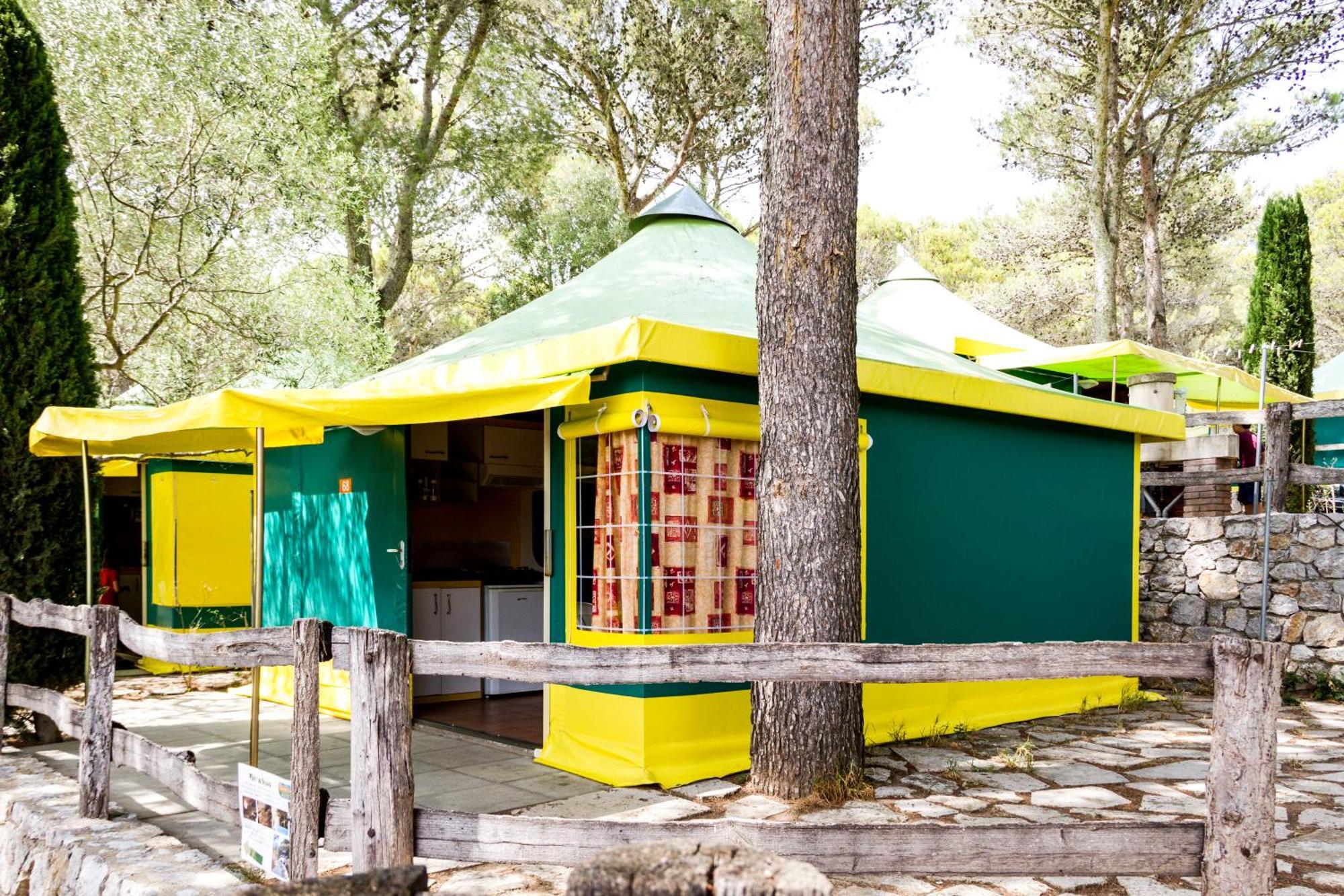 Camping Castell Montgri **** L'Estartit Eksteriør billede