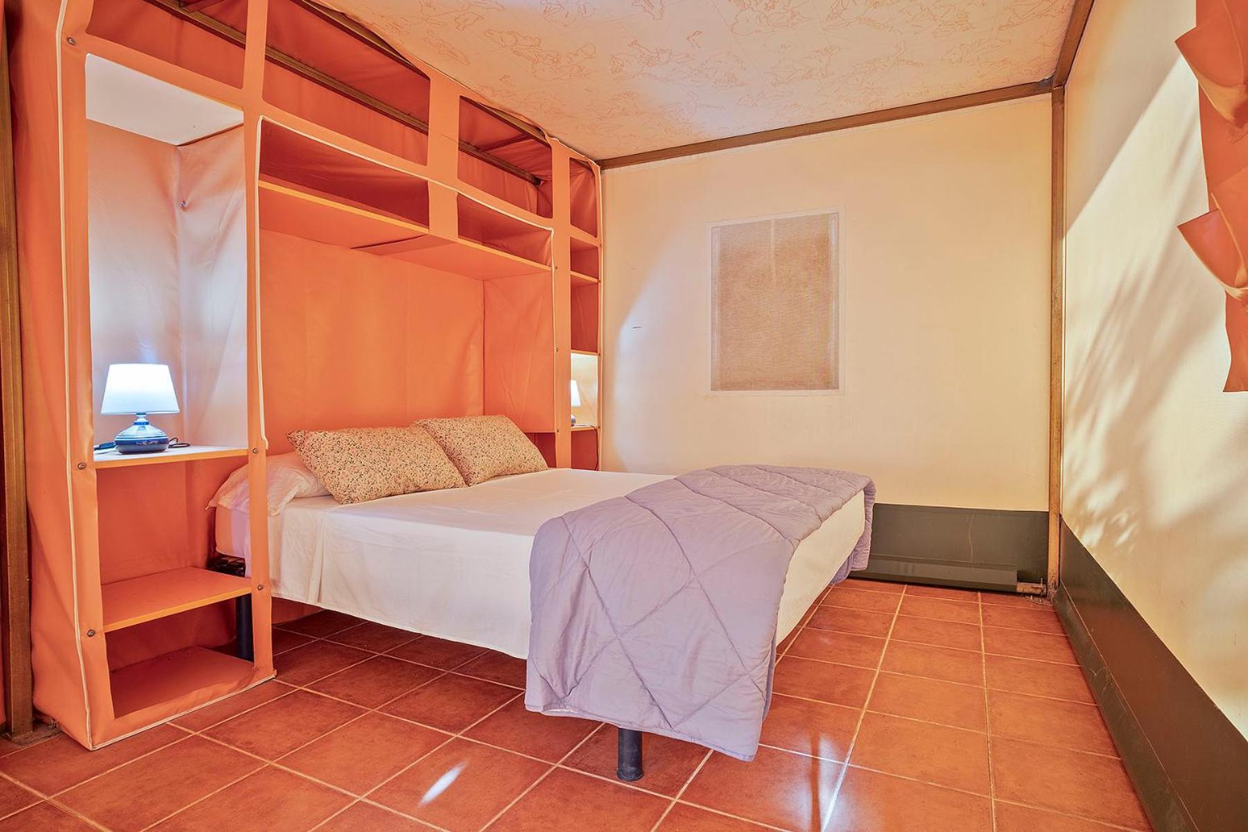 Camping Castell Montgri **** L'Estartit Eksteriør billede