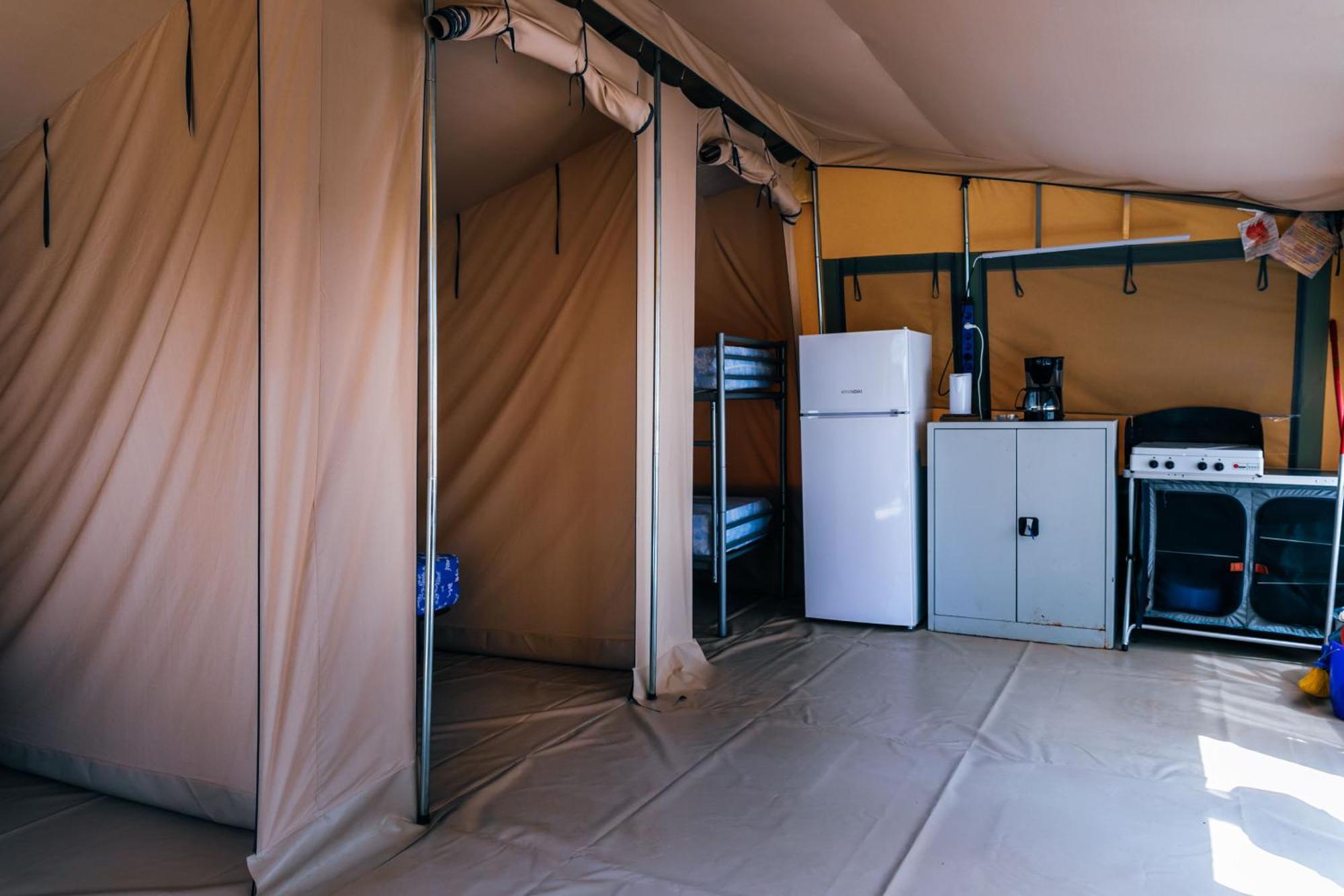 Camping Castell Montgri **** L'Estartit Eksteriør billede