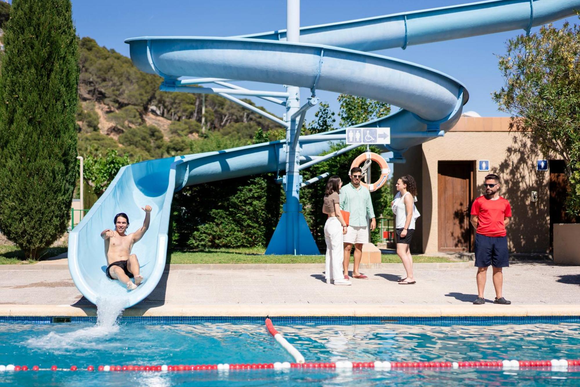 Camping Castell Montgri **** L'Estartit Eksteriør billede