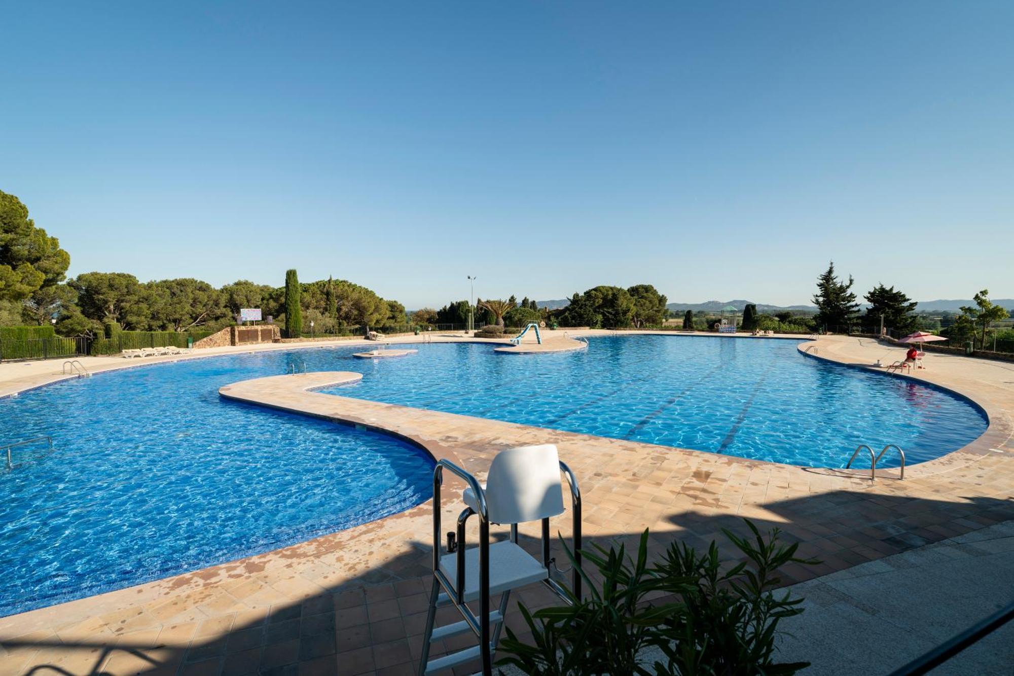 Camping Castell Montgri **** L'Estartit Eksteriør billede