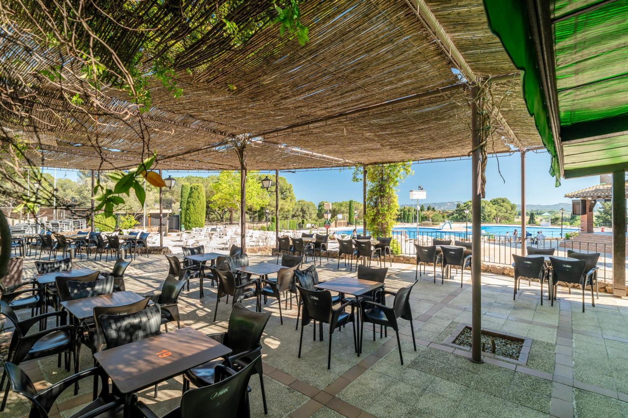 Camping Castell Montgri **** L'Estartit Eksteriør billede