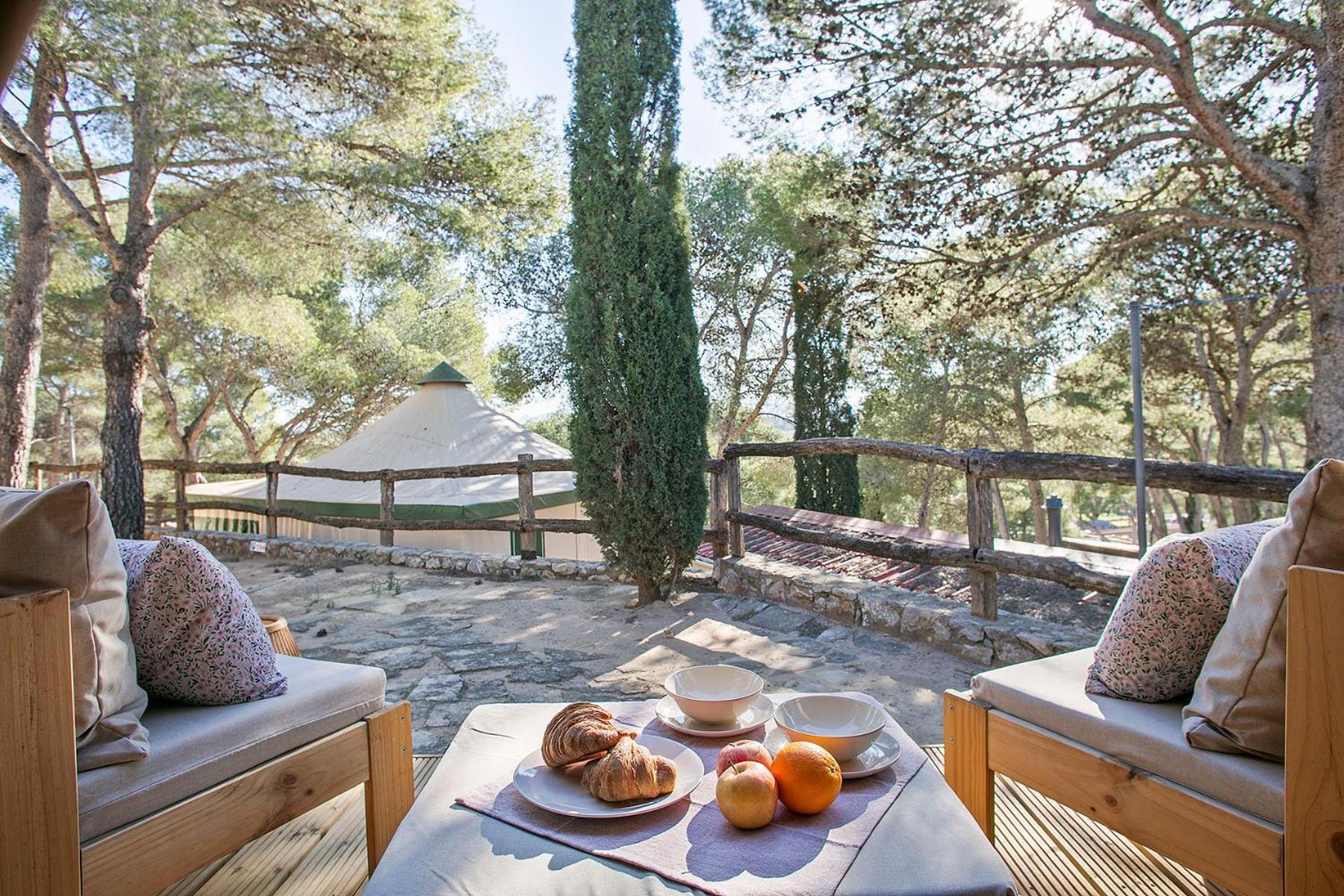 Camping Castell Montgri **** L'Estartit Eksteriør billede